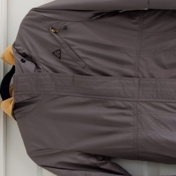 Nike ACG Long Jacket Size S - Picture 8 of 9